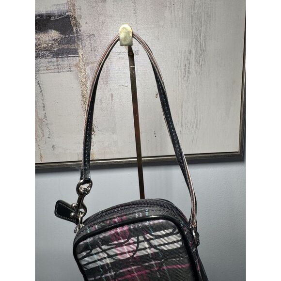 Vintage Coach Black and Pink Glitter Camera Bag - Picture 6 of 6
